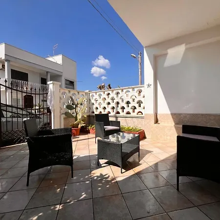 Con Bbq, Ricarica Auto E Doccia Outdoor Villa